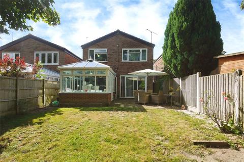 4 bedroom detached house for sale, Willowdene Court, Brentwood, Essex, CM14