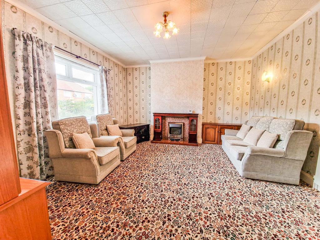 Hollymount Avenue, Bedlington... 3 bed terraced house £66,000