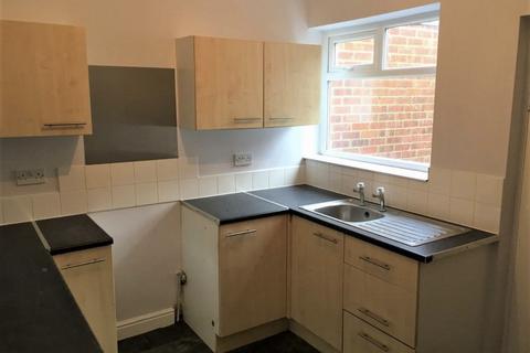 2 bedroom terraced house to rent, Essex Street, Hull HU4