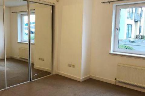 2 bedroom flat to rent, Peffer Bank, Craigmillar, Edinburgh, EH16