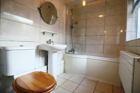 2 bedroom terraced house to rent, Watson Street, Penkhull, Stoke-on-Trent, ST4