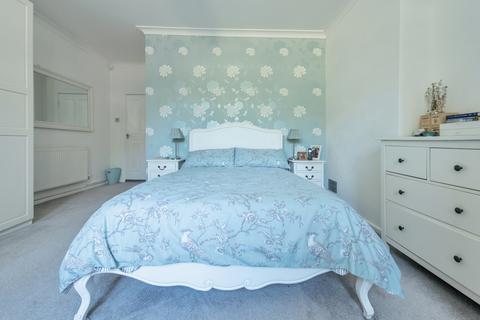 Flat 1, Northcote House Clifton Park, Bristol, BS8 3BN