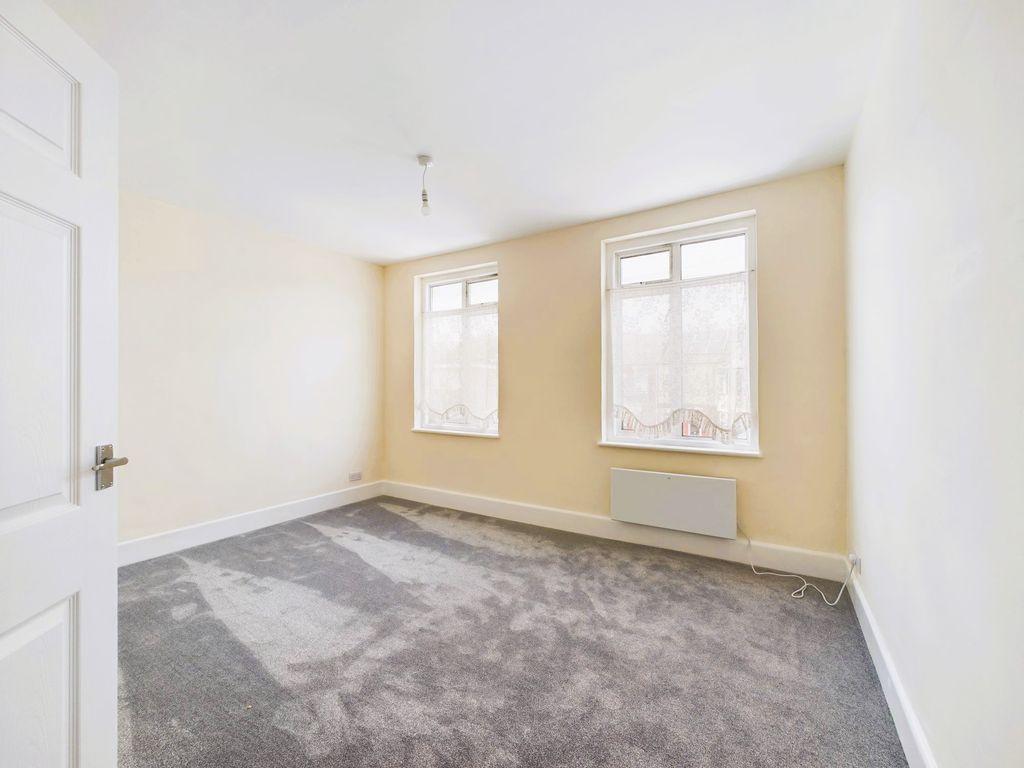 Bedroom 1 (Double)
