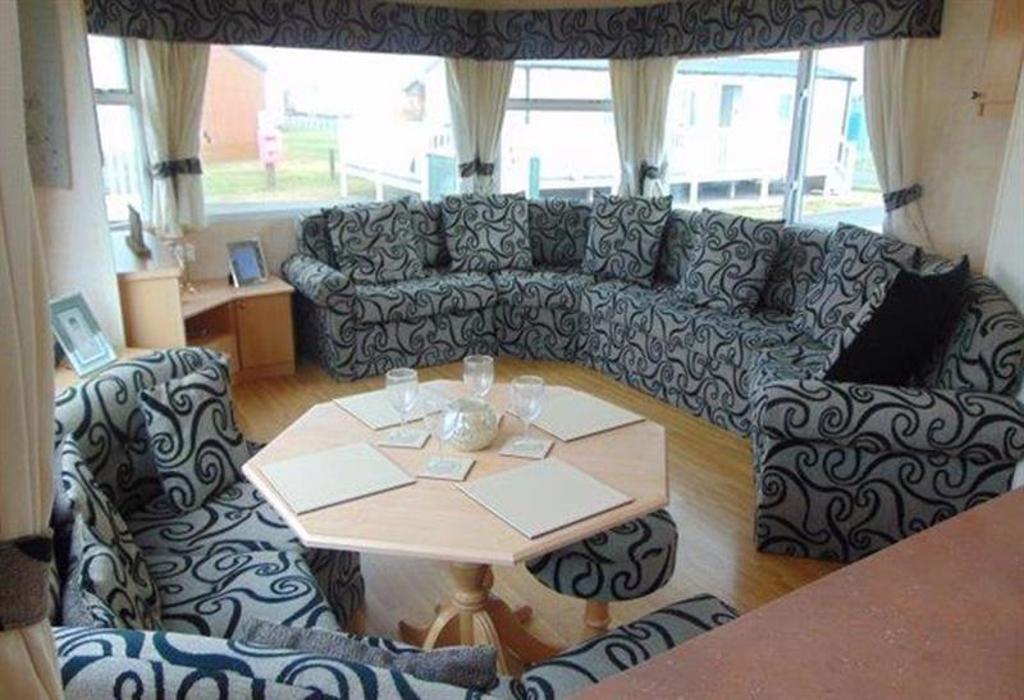 BK Parkstone Holiday Home, Sandy... 3 bed park home £26,995
