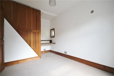 2 bedroom semi-detached house for sale - Alexandra Road, Addlestone, Surrey, KT15