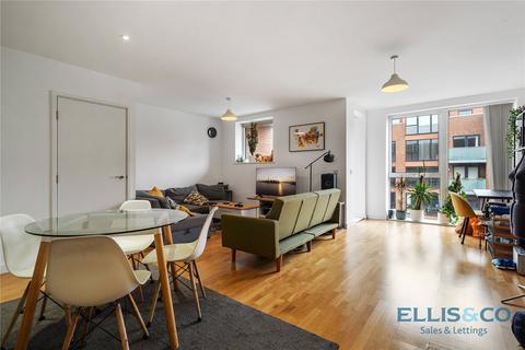 3 bedroom apartment for sale, Lawrence Road, London, N15