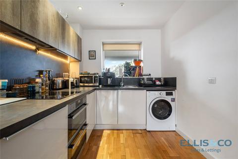 3 bedroom apartment for sale, Lawrence Road, London, N15