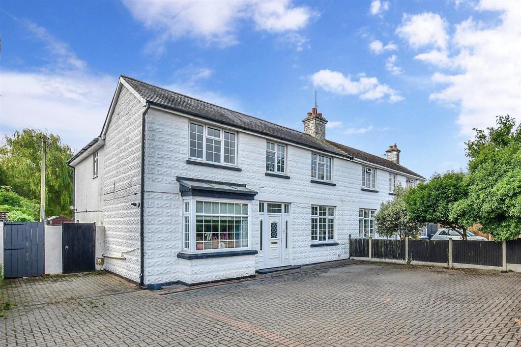 Island Road, Upstreet, Canterbury, Kent 4 bed semidetached house £