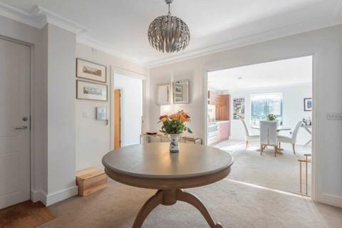 3 bedroom flat to rent, Furnace House, Waterfront, Oxford