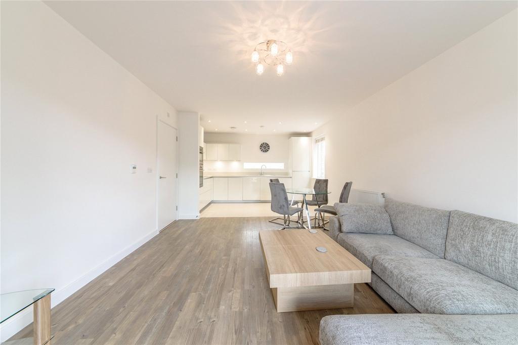 Apartment in Cambridge - View 4