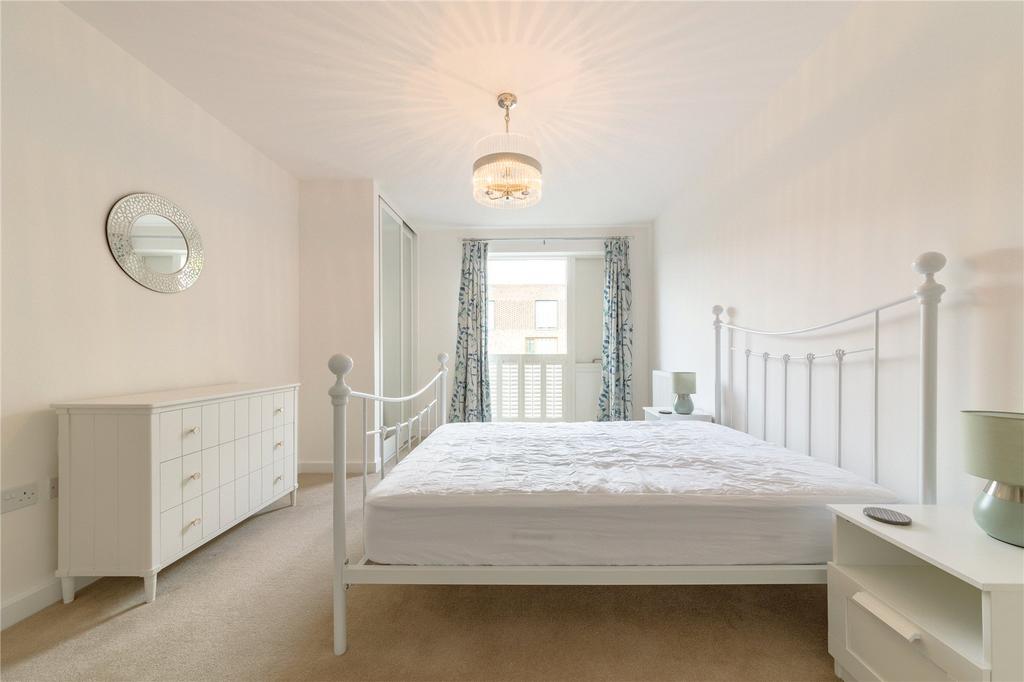 Apartment in Cambridge - More