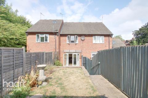 2 Blair Close, Stevenage, SG2 8DE