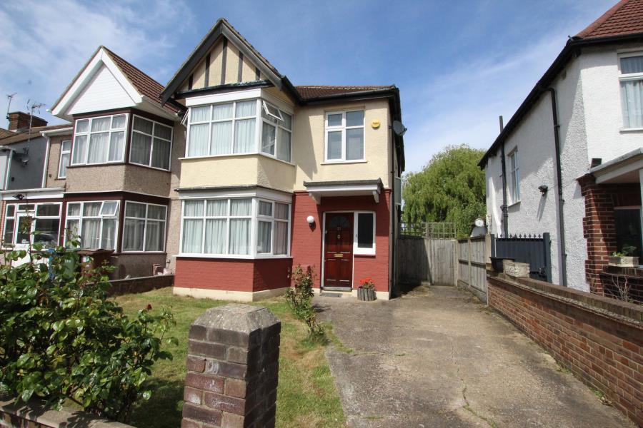 Kenton Park Road, Kenton, HA3 8UB 3 bed semidetached house £675,000