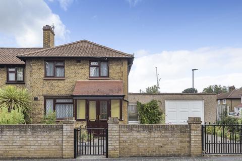 15 Farnaby Road, London, SE9 6BG
