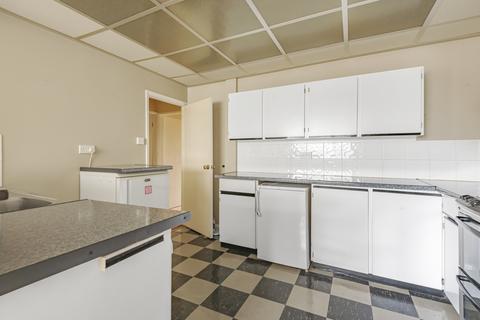 15 Farnaby Road, London, SE9 6BG