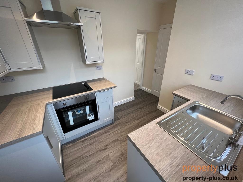 Park Street Clydach Vale Tonypandy 3 bed terraced house £130,000