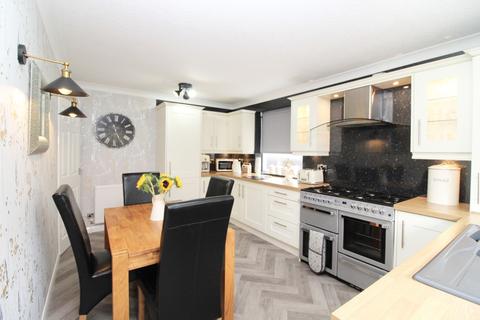 19 Alton Park, Beeford, Driffield, YO25 8BZ