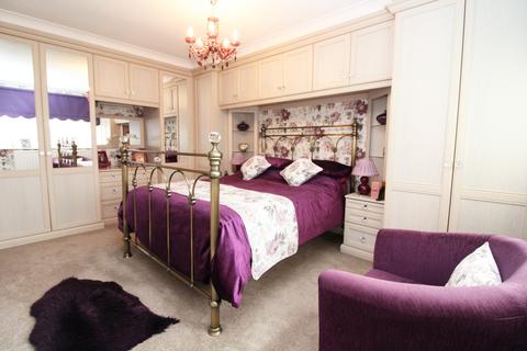 19 Alton Park, Beeford, Driffield, YO25 8BZ