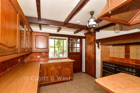 4 bedroom detached house for sale, East Street, Rusper, West Sussex