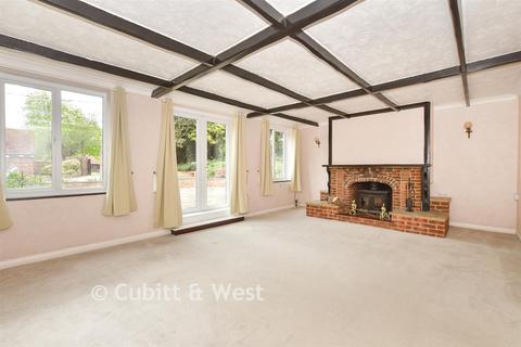 4 bedroom detached house for sale, East Street, Rusper, West Sussex
