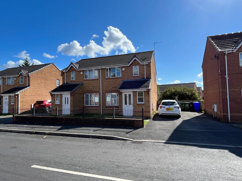 3 Bedroom Semi Detached for Sale