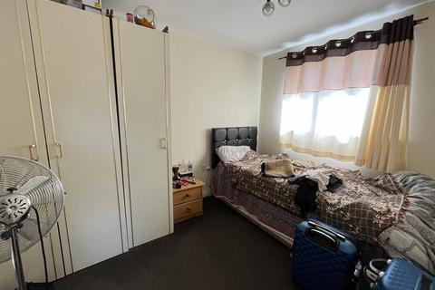 14 Addenbrook Road, Manchester, M8 8YG