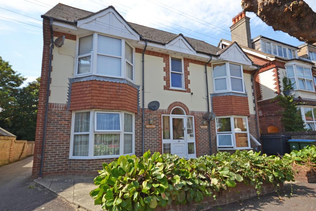 Highfield Road Bognor 1 Bed Flat £155 000