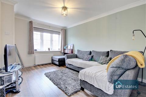 26 Cambridge Drive, Nuneaton, CV10 8LW
