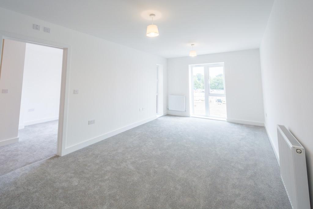 Hillyer Grove, Mulberry Park, Bath 2 bed semidetached house £1,400