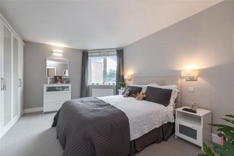 2 bedroom flat for sale, Priors Lodge, 56-58 Richmond Hill, Richmond, Surrey