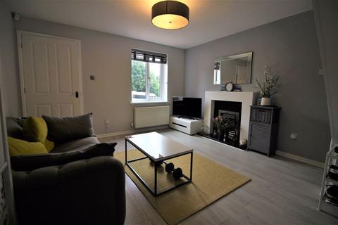 2 bedroom semi-detached house to rent, Cardoness Place, Dudley