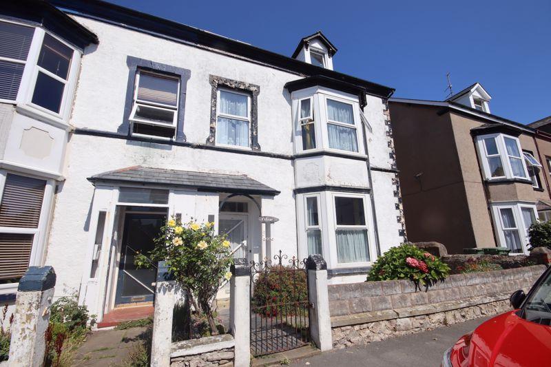 caroline road, llandudno 8 bed semidetached house for sale £220,000