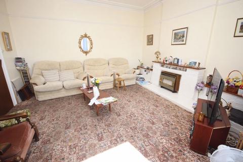 3 Caroline Road, Llandudno, LL30 2TY