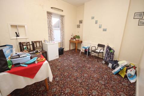 3 Caroline Road, Llandudno, LL30 2TY