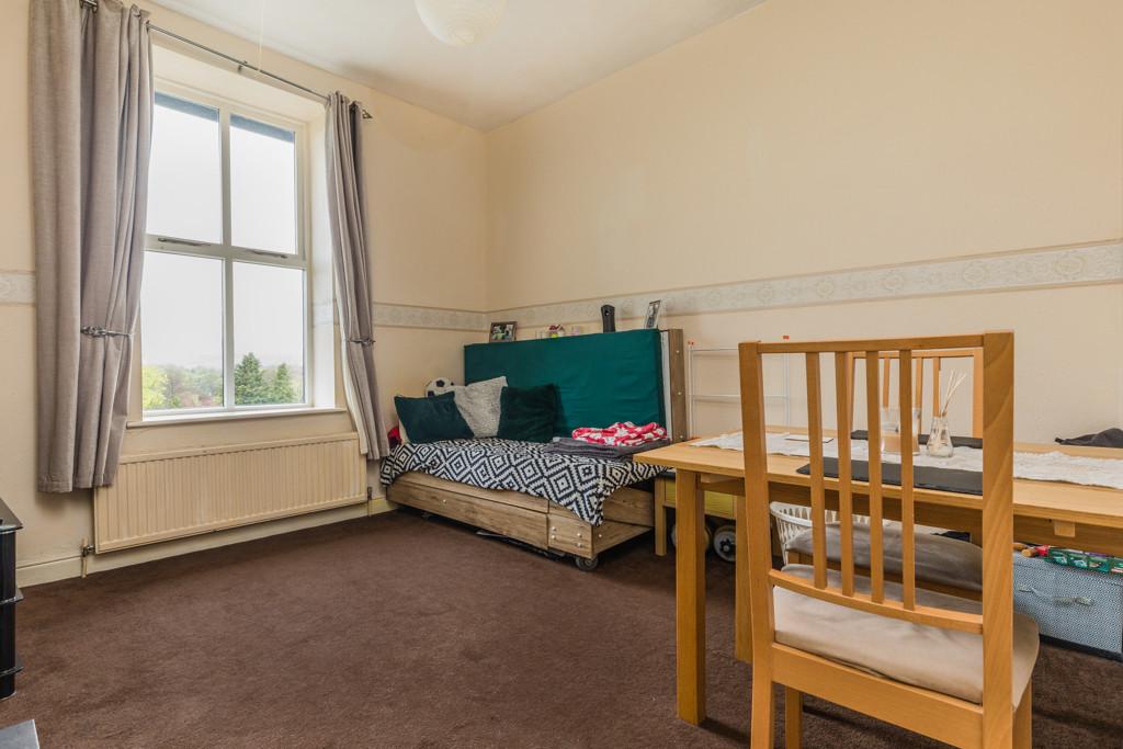 Pavilion Mansions, Hartington Road, Buxton, SK17 1 bed flat £129,000