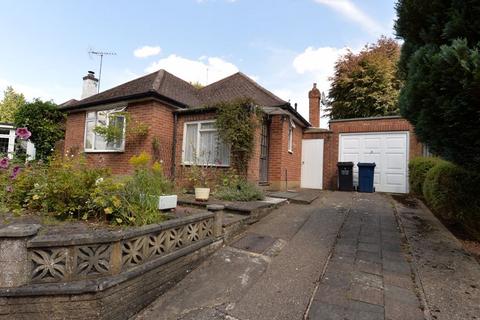 2 bedroom detached bungalow for sale, London Road, Chalfont St. Giles