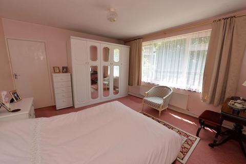 undefined, London Road, Chalfont St. Giles