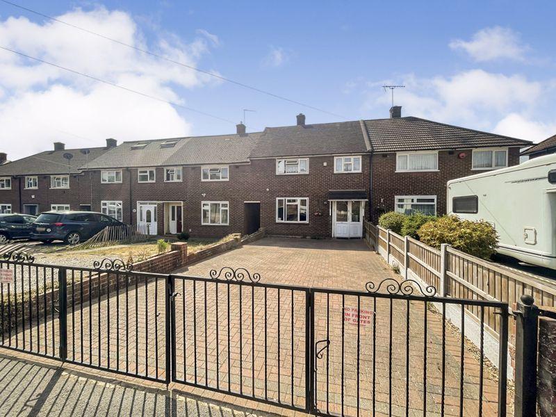 Cruick Avenue, South Ockendon 3 bed terraced house for sale £375,000