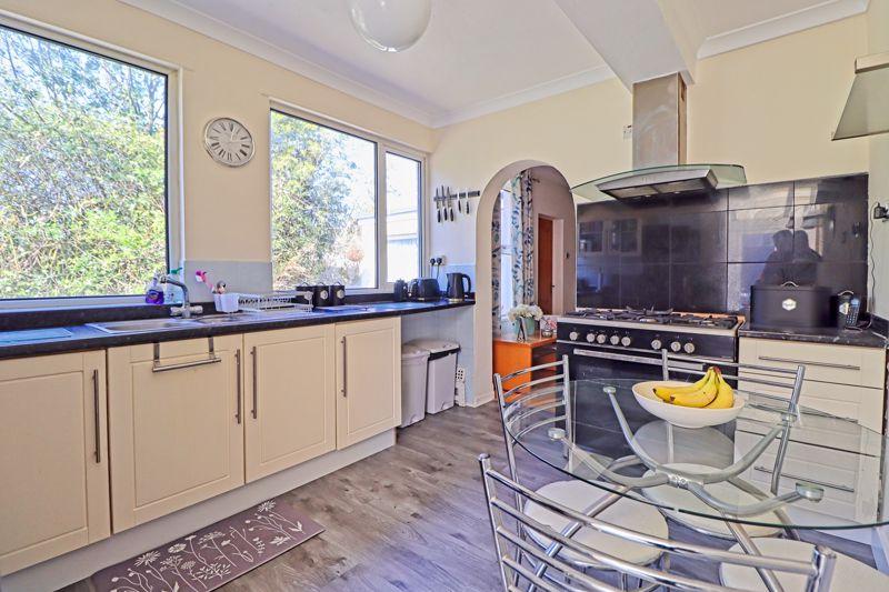 Second Kitchen