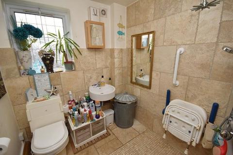 104 Withy Mead, London, E4 6JW