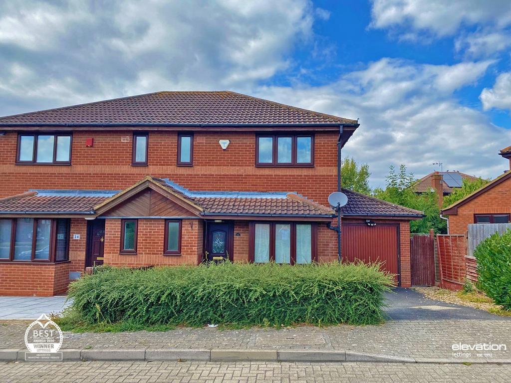 Forrabury Avenue, Bradwell Common, Milton Keynes, MK13 3 bed semidetached house £1,400 pcm (£
