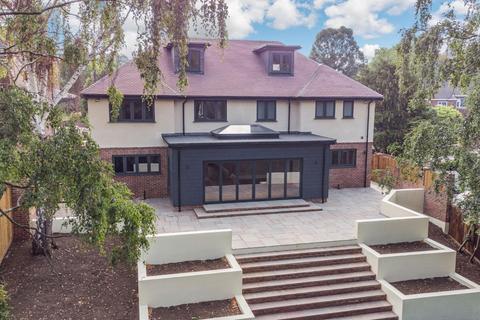 21 Elmlee Close, Chislehurst, BR7 5DU
