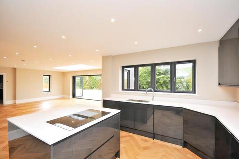 21 Elmlee Close, Chislehurst, BR7 5DU