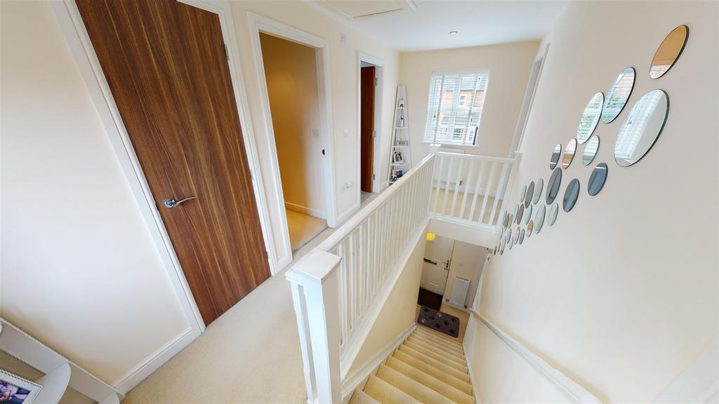 Linby Way Stairway/Landing