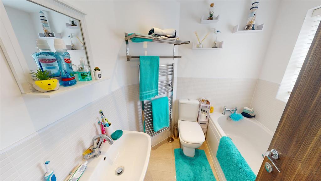 Linby Way Bathroom