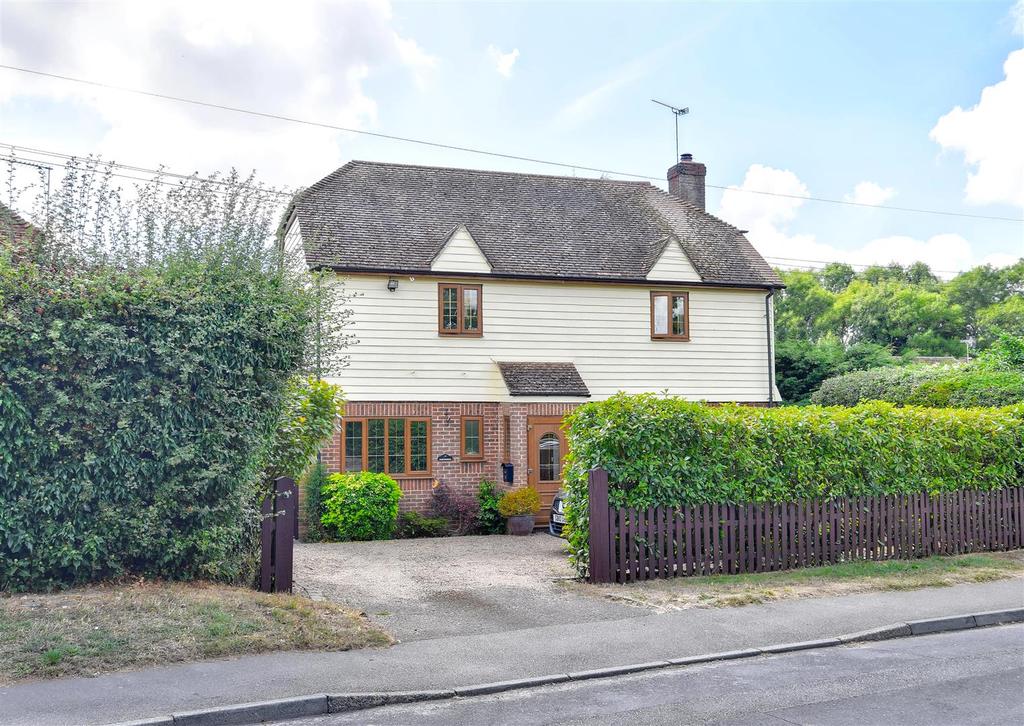 Grange Road, St. Michaels, Tenterden 4 bed detached house £585,000