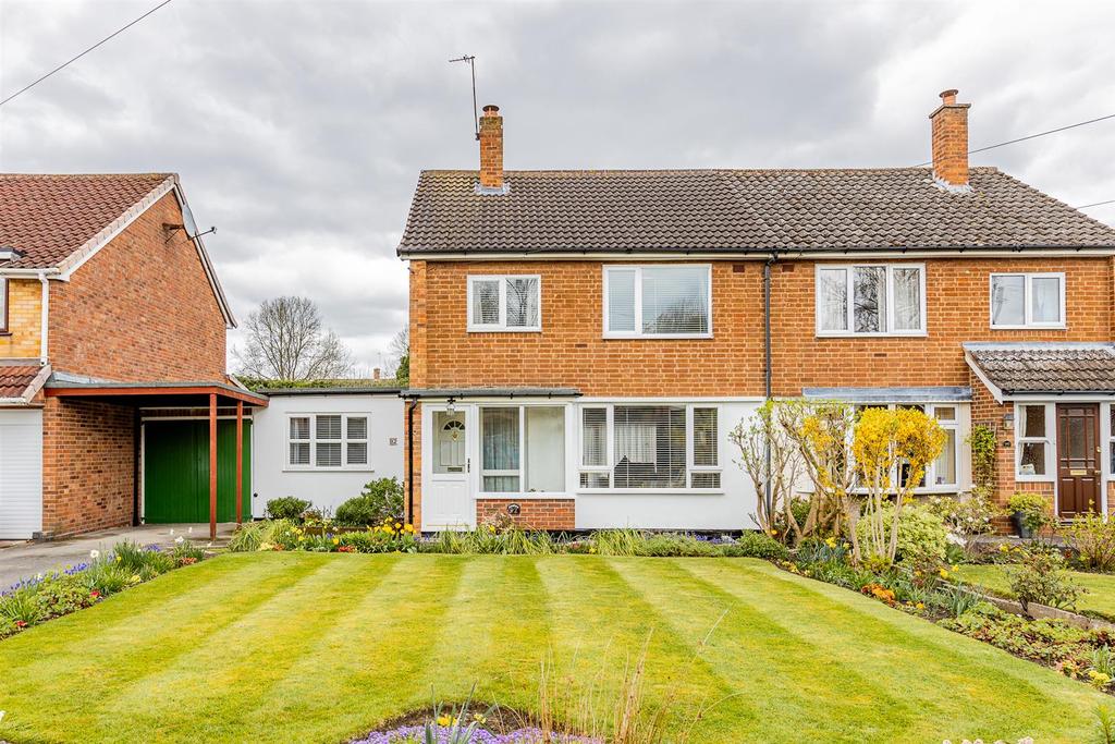Poplar Road, Dorridge, Solihull 3 bed semidetached house £550,000