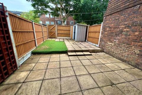 59 Hitchin Close, Romford, RM3 7EQ