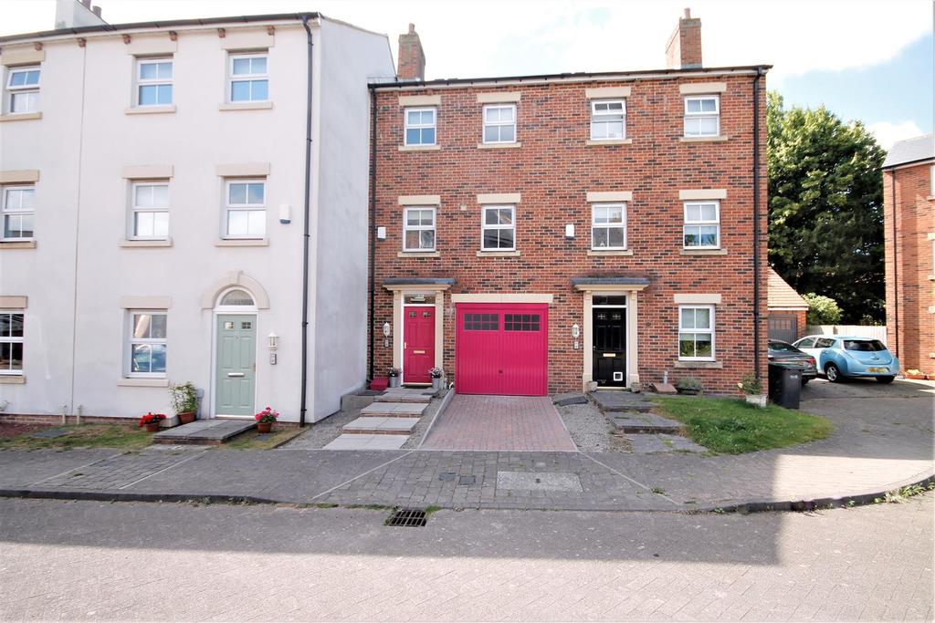 Kirkwood Drive, Nevilles Cross, Durham 3 bed terraced house £299,950