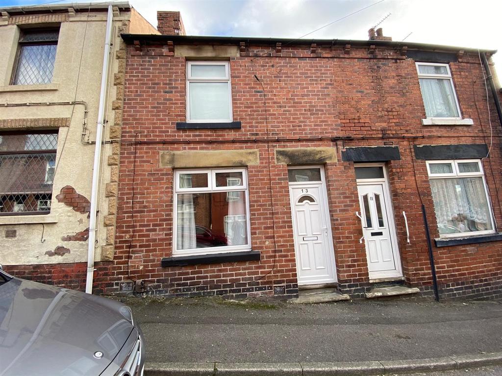 Bridge Street, Darton, Barnsley 3 bed terraced house £550 pcm (£127 pw)